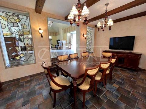 будинок за адресою с. Підгірці, Золоті ворота вул., 34