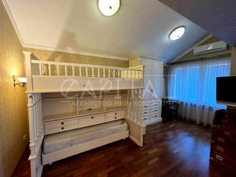 будинок за адресою с. Підгірці, Золоті ворота вул., 34