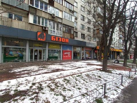 комерційна за адресою Київ, Берестейський просп. (Перемоги), 18