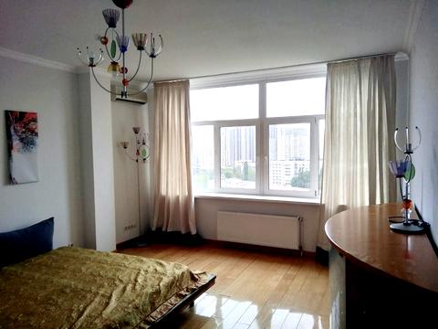 квартира по адресу Академическая ул. (Пионерская), 20б