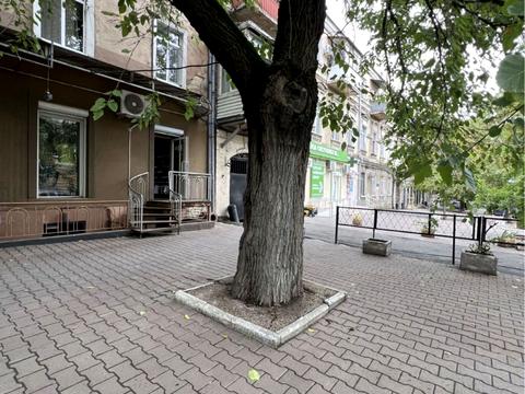 коммерческая по адресу Пастера ул., 14