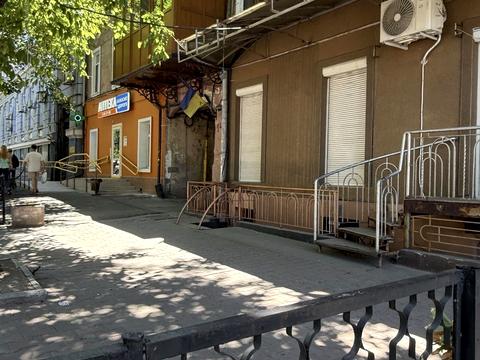 коммерческая по адресу Пастера ул., 14