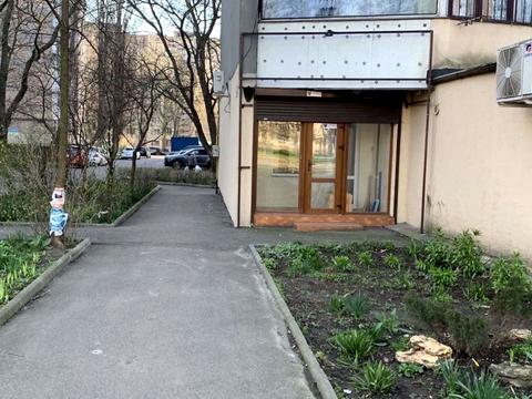 комерційна за адресою Князя Ярослава Мудрого просп., 25