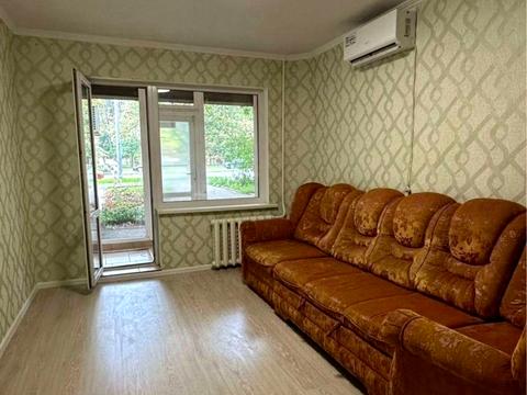 комерційна за адресою Князя Ярослава Мудрого просп., 25