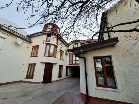 будинок за адресою садова, 10