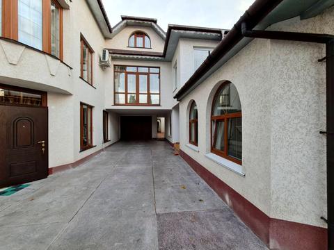 будинок за адресою садова, 10