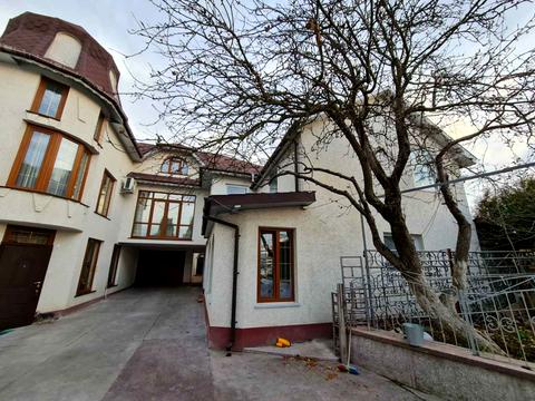 будинок за адресою садова, 10