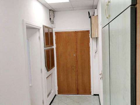 коммерческая по адресу Ярослава Стецько ул., 8