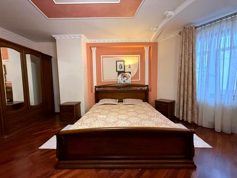 квартира за адресою Андрія Мельника вул., 36