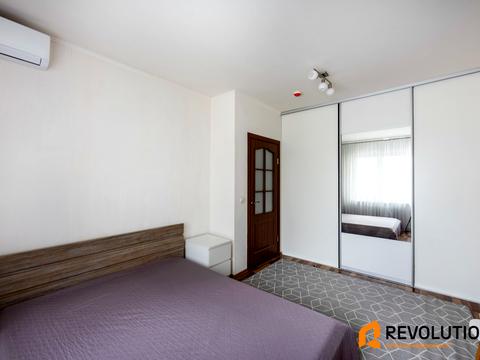 квартира за адресою Бориса Гмирі вул., 10/40