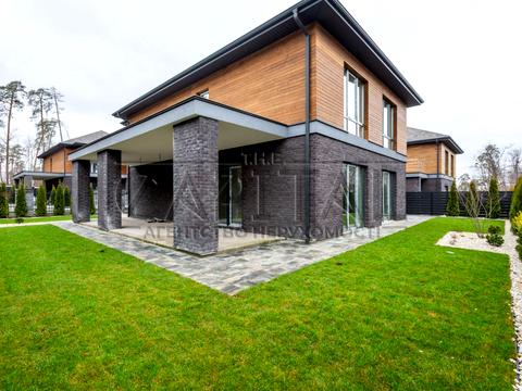 будинок за адресою Валерія Лобановського вул.