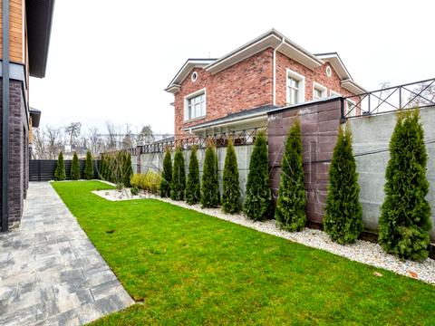 будинок за адресою Валерія Лобановського вул.