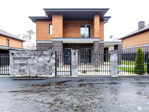 будинок за адресою Валерія Лобановського вул.