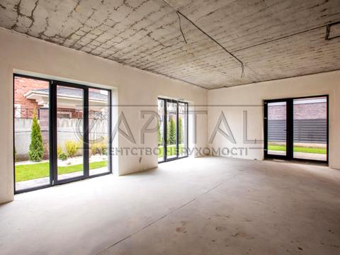 будинок за адресою Валерія Лобановського вул.