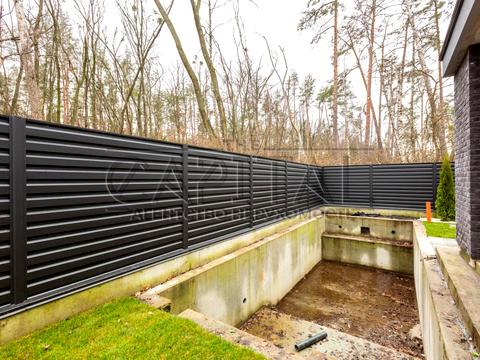 будинок за адресою Валерія Лобановського вул.