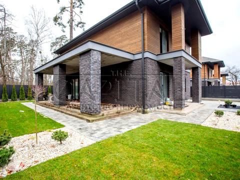 будинок за адресою Валерія Лобановського вул.