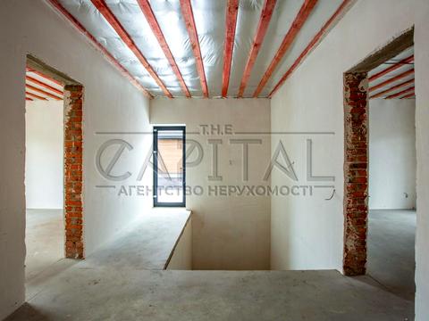 будинок за адресою Валерія Лобановського вул.