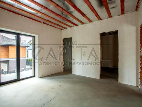 будинок за адресою Валерія Лобановського вул.