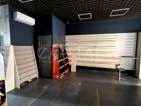 комерційна за адресою Абрикосова вул., 3-Б