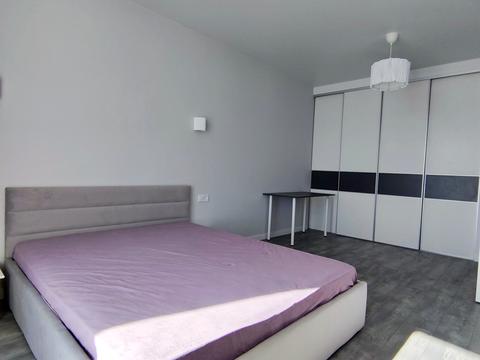 квартира за адресою Олеся Бердника вул., 1-Г