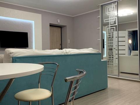 квартира за адресою Андрія Малишка вул. (Льва Толстого), 84