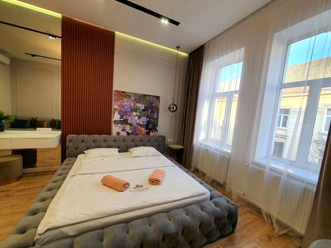 квартира за адресою Миколи Леонтовича вул., 17