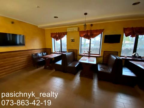 комерційна за адресою Яснополянська вул., 9а