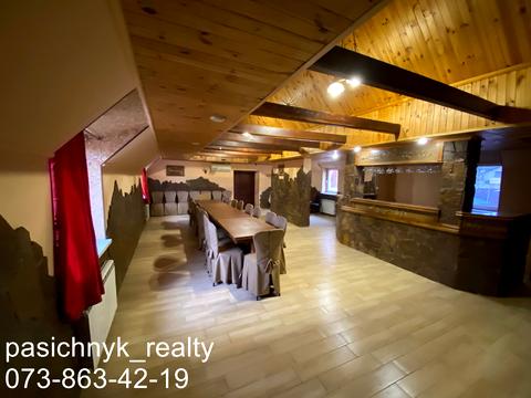 комерційна за адресою Яснополянська вул., 9а