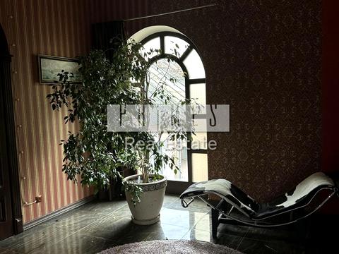 будинок за адресою Лаврська вул. (Січневого Повстання)