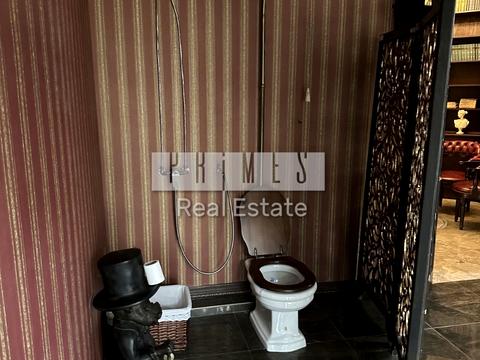 будинок за адресою Лаврська вул. (Січневого Повстання)