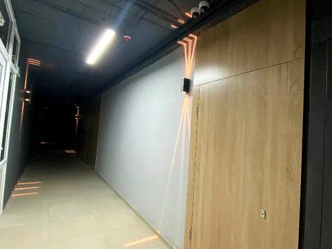 комерційна за адресою Набережна Перемоги вул., 40-Д