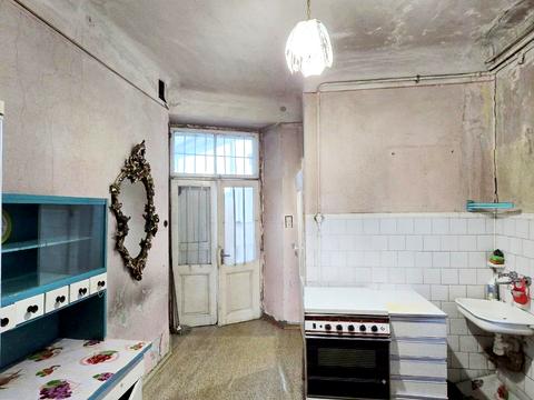 квартира за адресою Джерельна вул., 33