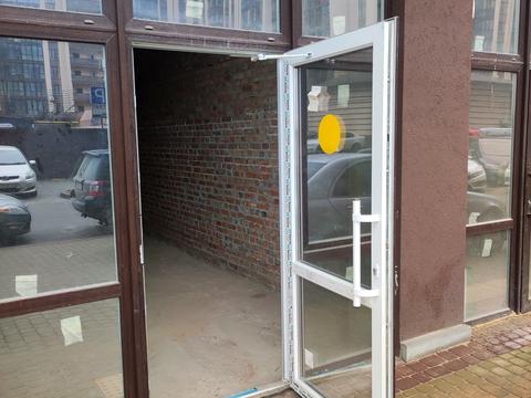 коммерческая по адресу Рівненська, 25М