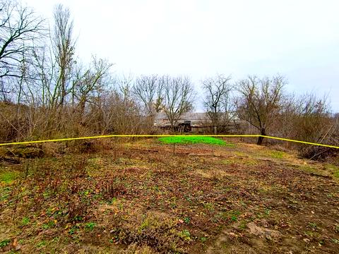 ділянка за адресою Героїв України