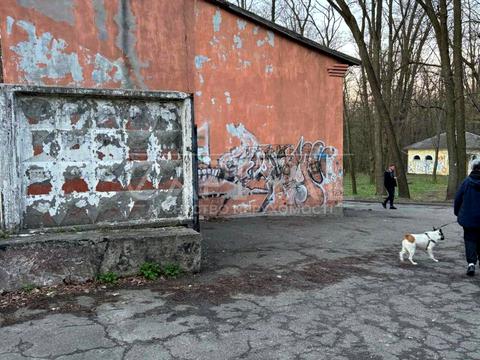 комерційна за адресою Київ, Голосіївський просп. (40-річчя Жовтня), 87