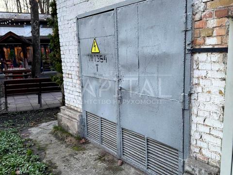 комерційна за адресою Київ, Голосіївський просп. (40-річчя Жовтня), 87