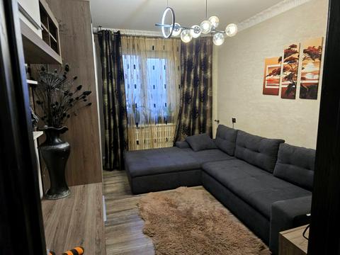 квартира за адресою Володимира Івасюка вул., 42