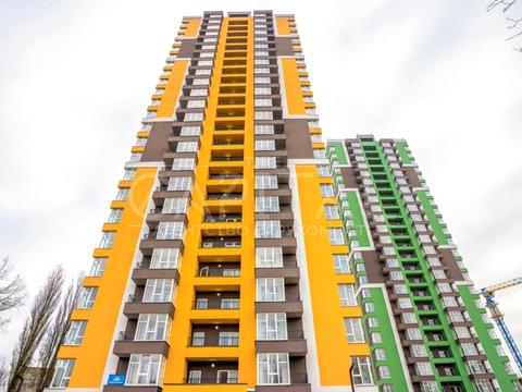 комерційна за адресою Приладовий, 10а