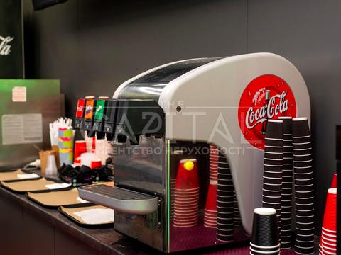 комерційна за адресою Лугова вул., 12