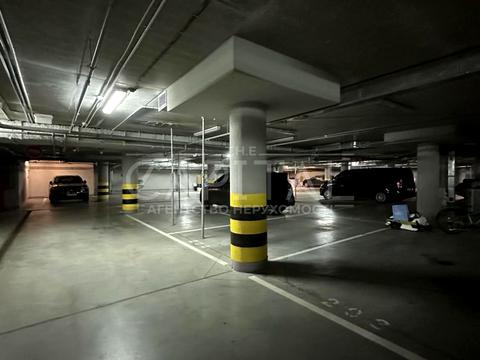 комерційна за адресою Лугова вул., 12