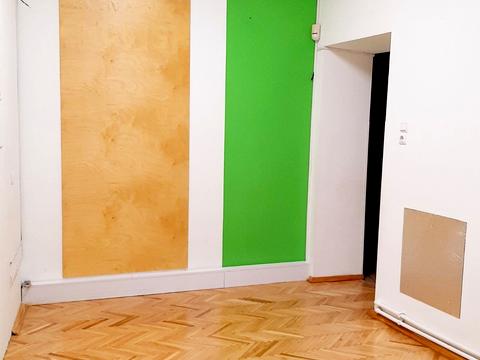 комерційна за адресою Переяславська вул., 9