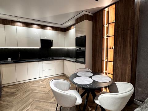 квартира за адресою В'ячеслава Чорновола просп. (), 16ж