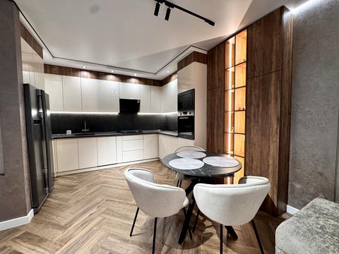 квартира за адресою В'ячеслава Чорновола просп. (), 16ж