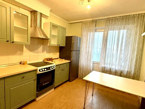 квартира за адресою Сергія Москаленка вул. (Красовського), 8-Б