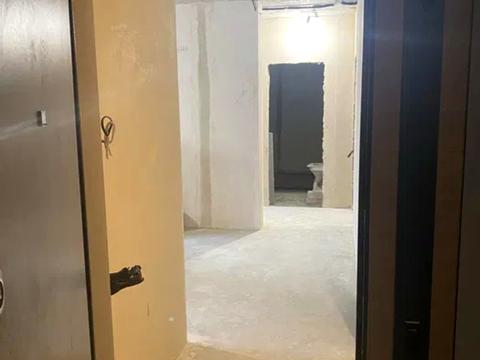 квартира за адресою Салютна вул., 2к1