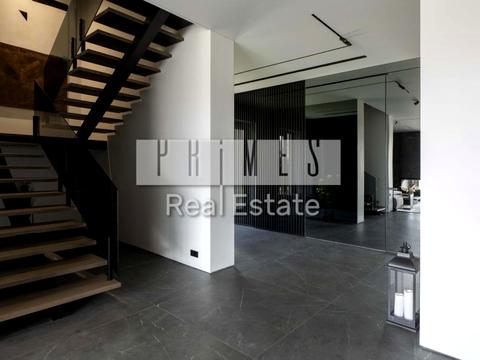 будинок за адресою Новонаводницька вул. (Лаврська)