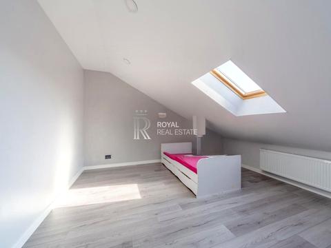 будинок за адресою Миколайчука