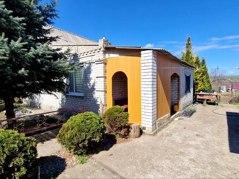 будинок за адресою с. Любимівка, Ялинкова