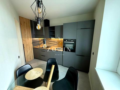 квартира по адресу Челюскина ул., 5