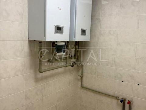 коммерческая по адресу Оксамитовий пер., 2